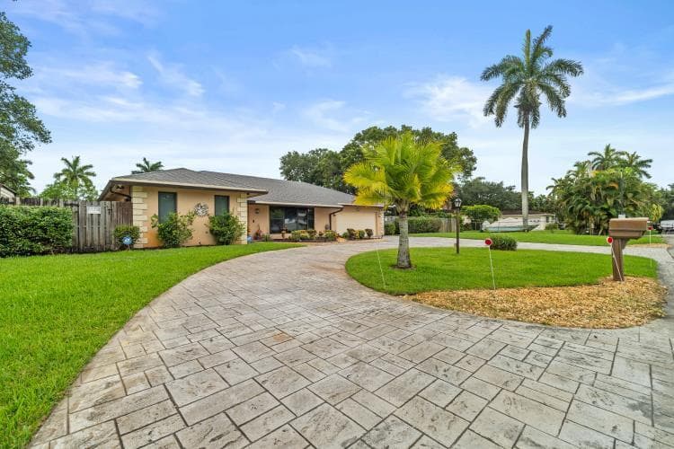 2409 SW 27th Avenue, Fort Lauderdale, FL 33312 — zdjęcie 5
