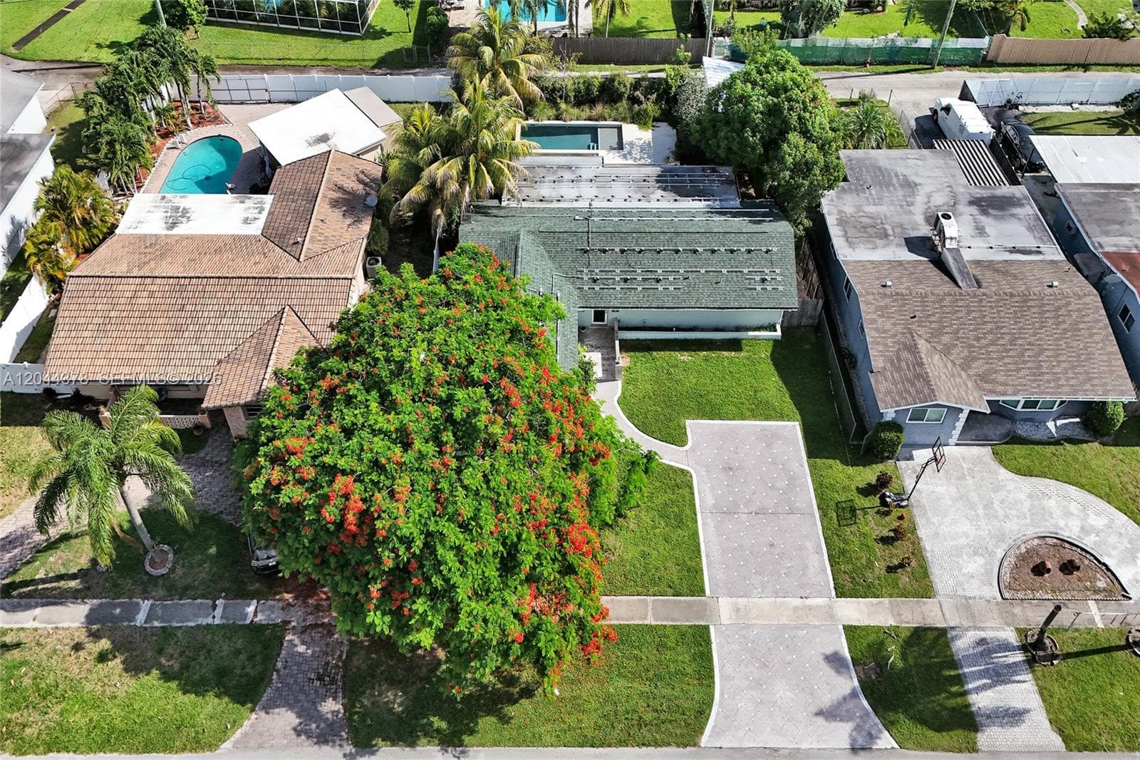 4311 Hayes St, Hollywood, FL 33021 — zdjęcie 3
