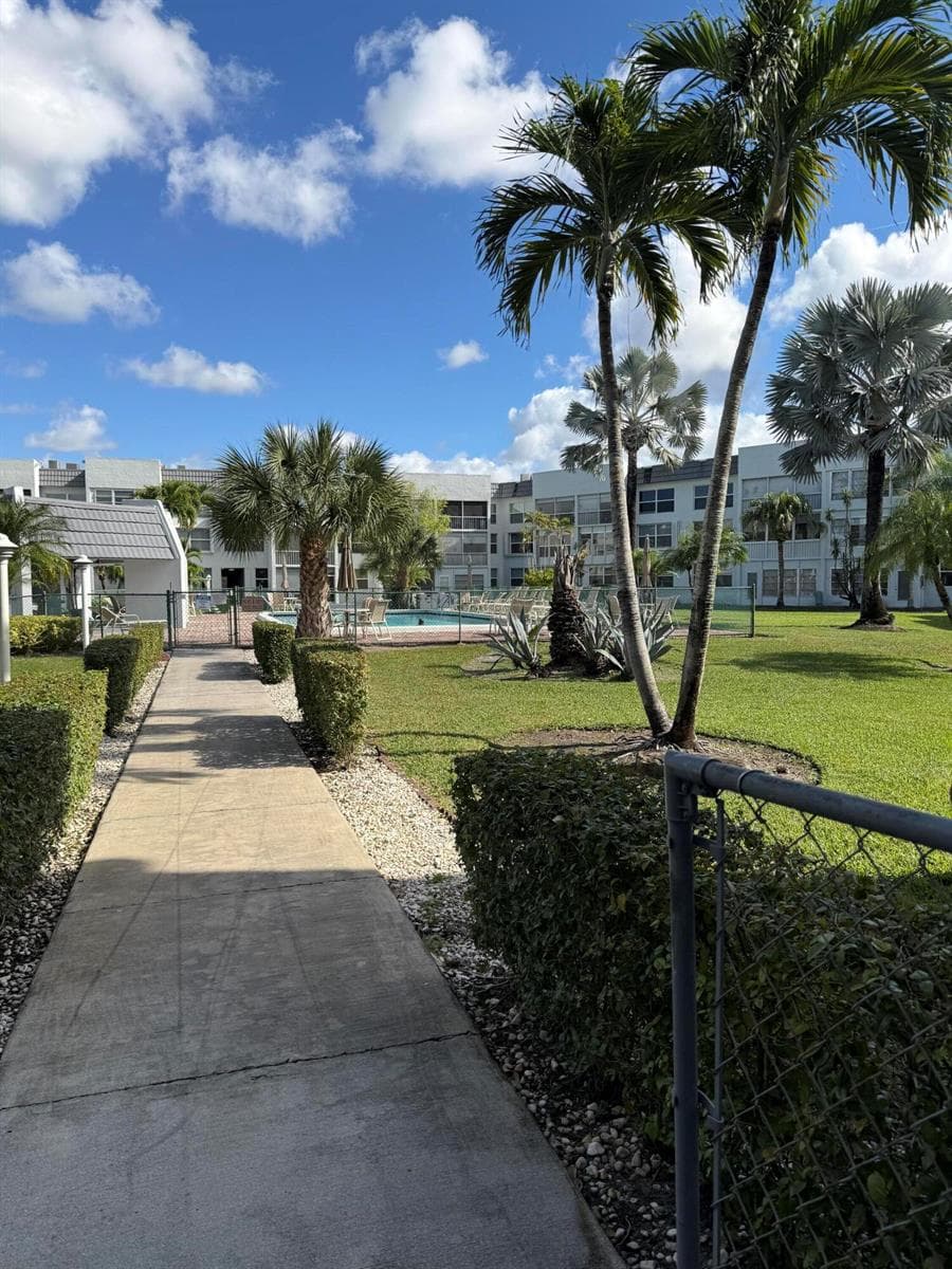 6650 Royal Palm Boulevard # 205c, Margate, FL 33063 — zdjęcie 4
