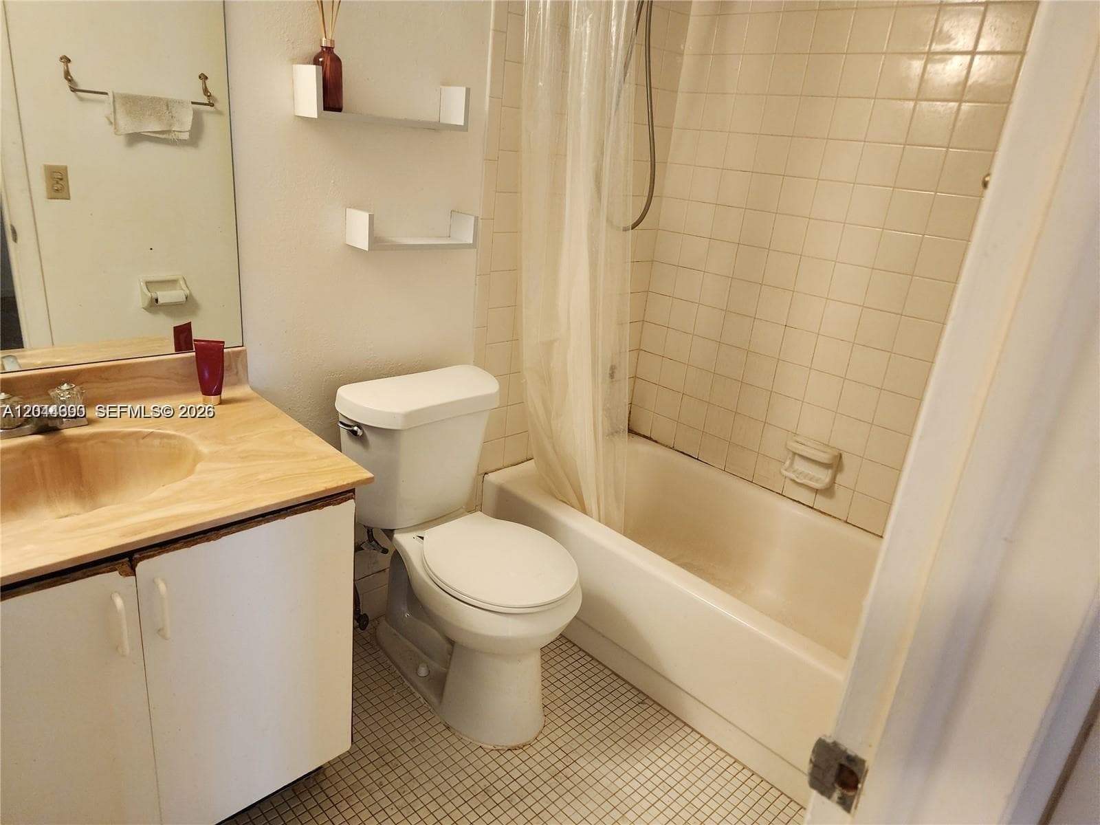 5750 NW 64th Ave # 303, Tamarac, FL 33319 — zdjęcie 4