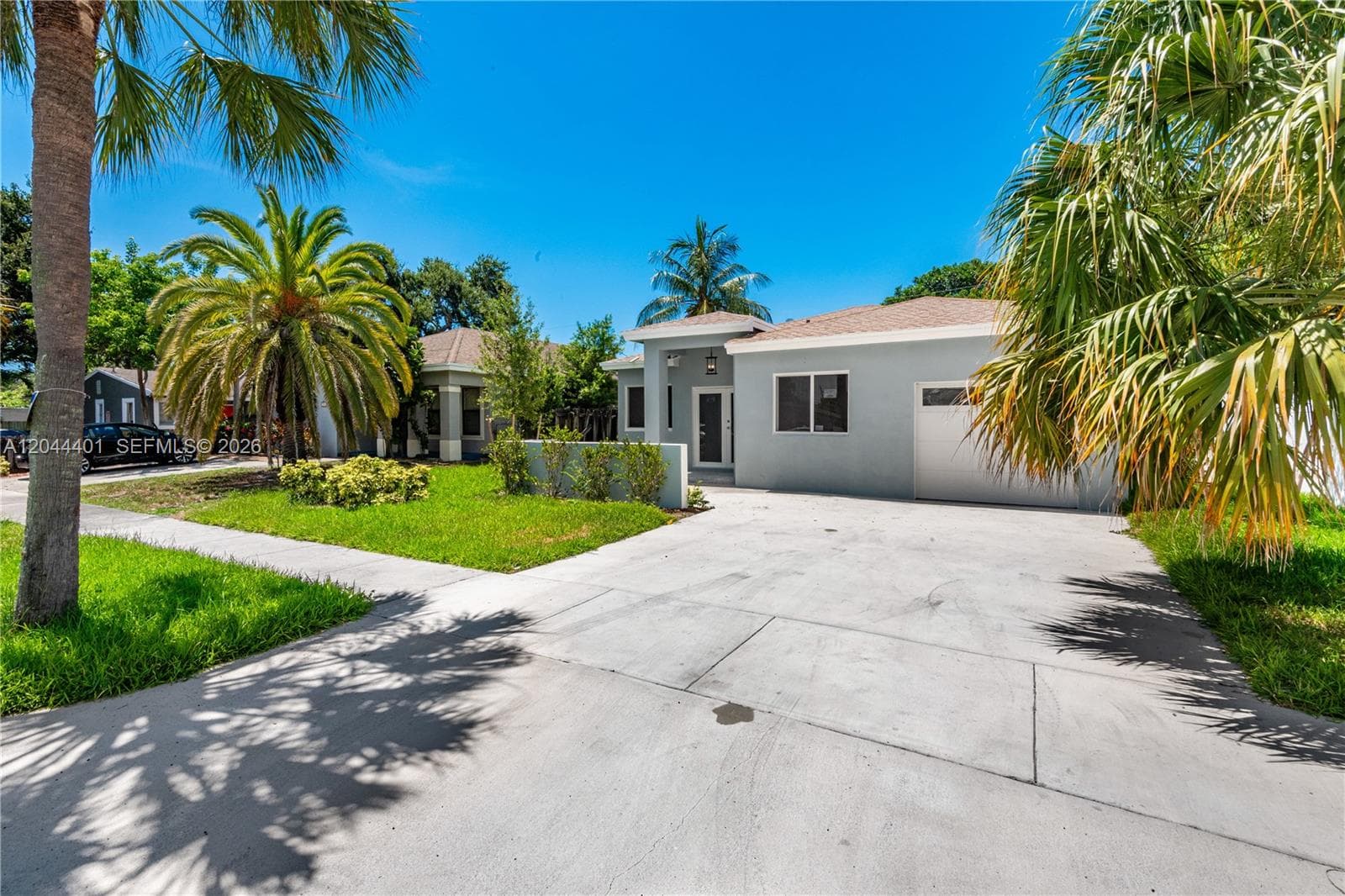 731 SW 6th St, Dania Beach, FL 33004
