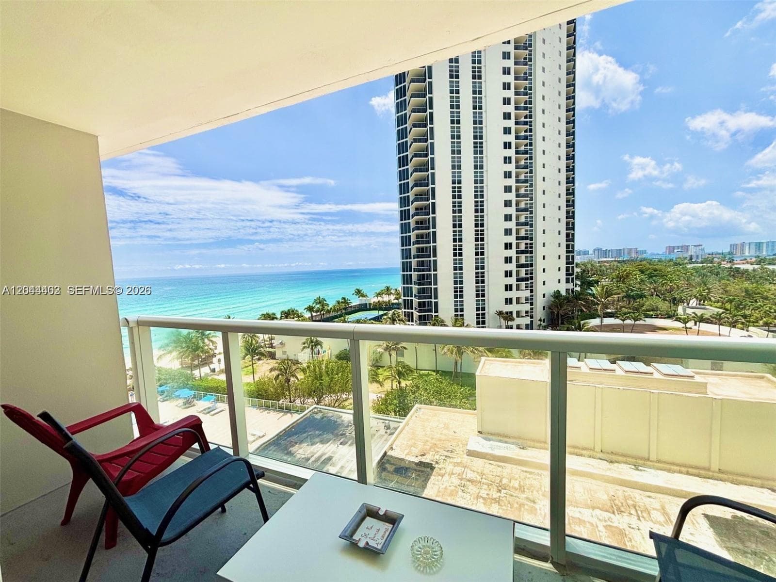 19201 Collins Ave # 606, Sunny Isles Beach, FL 33160 — zdjęcie 2