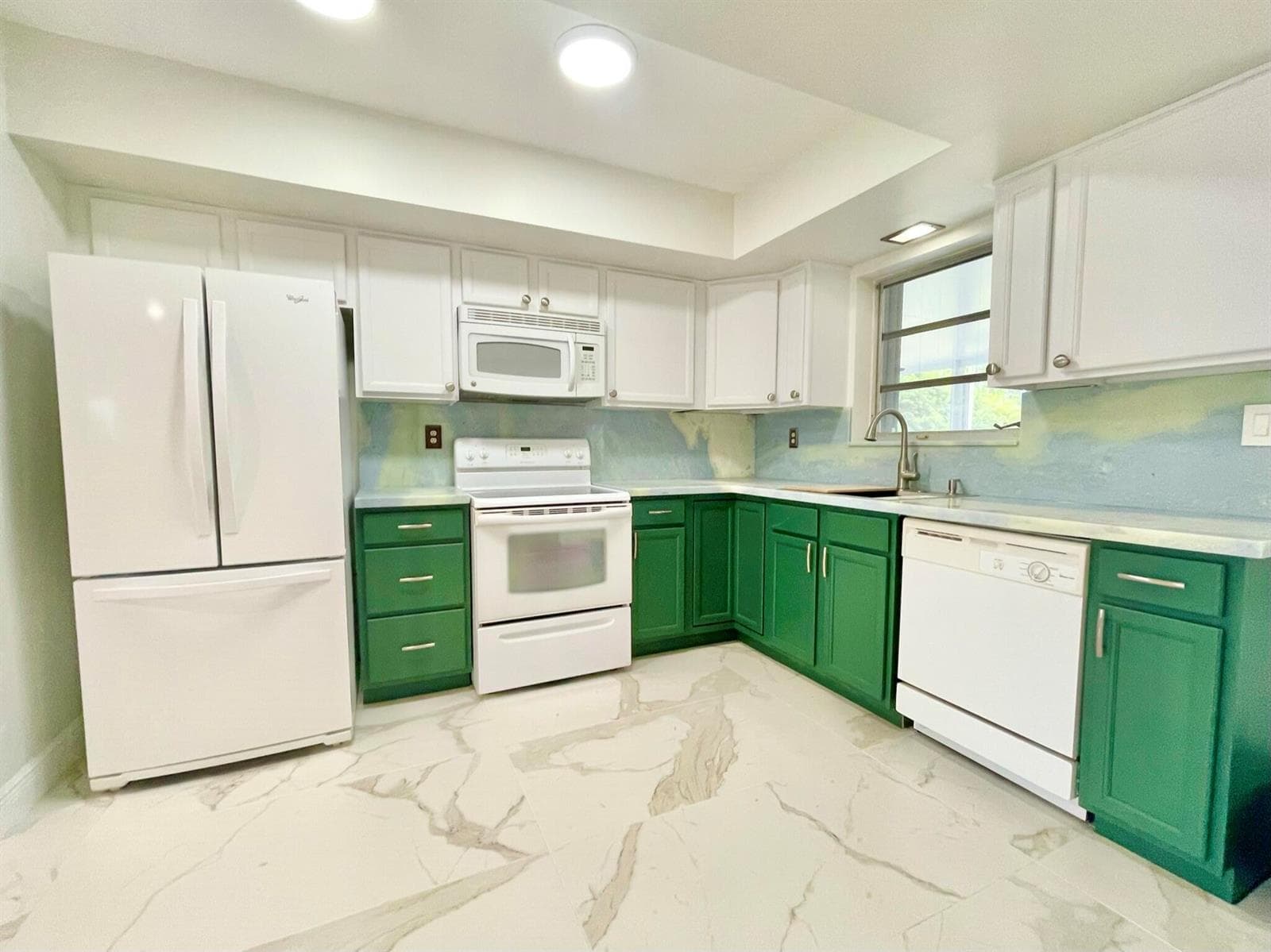 5630 Hollywood Boulevard, Hollywood, FL 33021