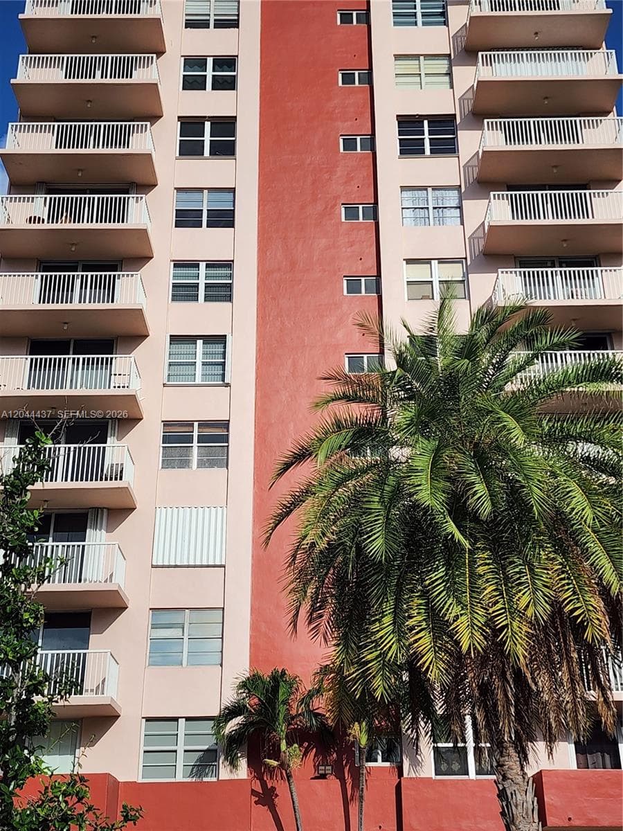 3161 S Ocean Dr # 301, Hallandale Beach, FL 33009 — zdjęcie 3