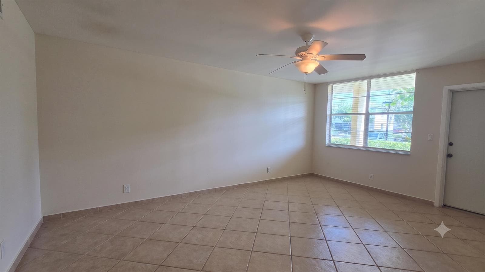 2400 NE 10th Street # 108, Pompano Beach, FL 33062 — zdjęcie 2