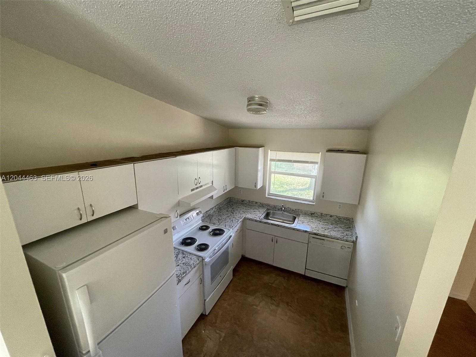 6031 SW 36th Ct # REAR, Davie, FL 33314 — zdjęcie 2