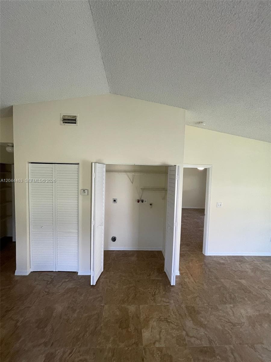 6031 SW 36th Ct # REAR, Davie, FL 33314 — zdjęcie 3