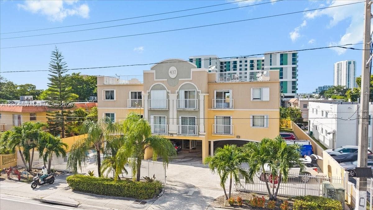 437 SW 7th St # 201, Miami, FL 33130 — zdjęcie 3