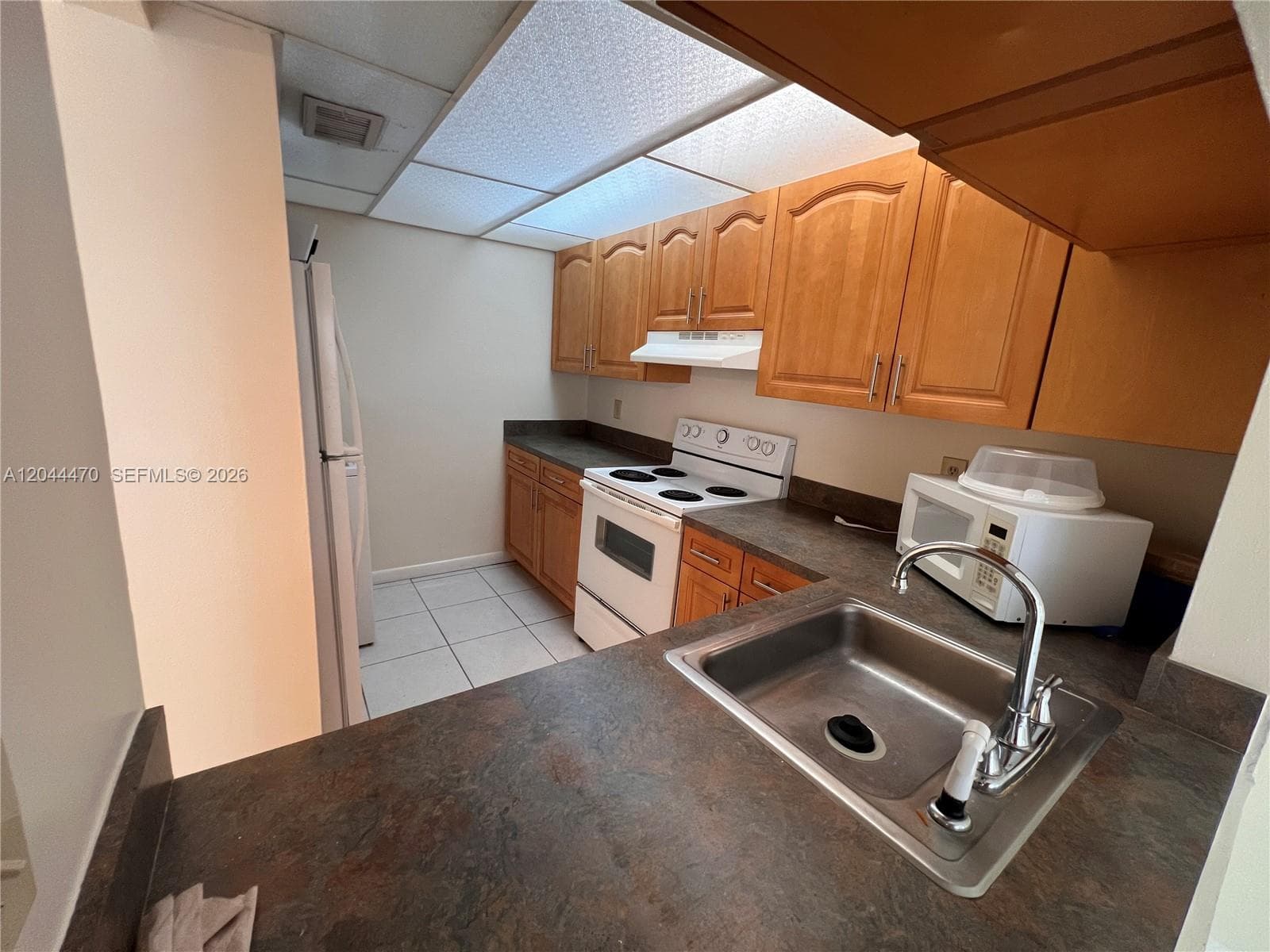 451 NW 100th Pl # 101, Pembroke Pines, FL 33024 — zdjęcie 5