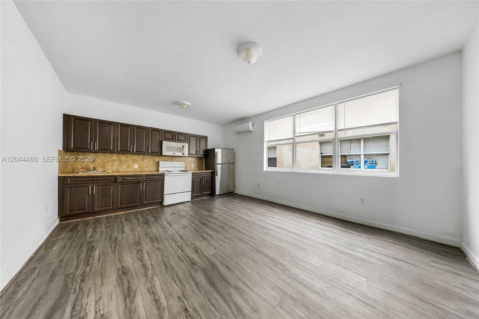1521 SW 7th St, Miami, FL 33135 — zdjęcie 4