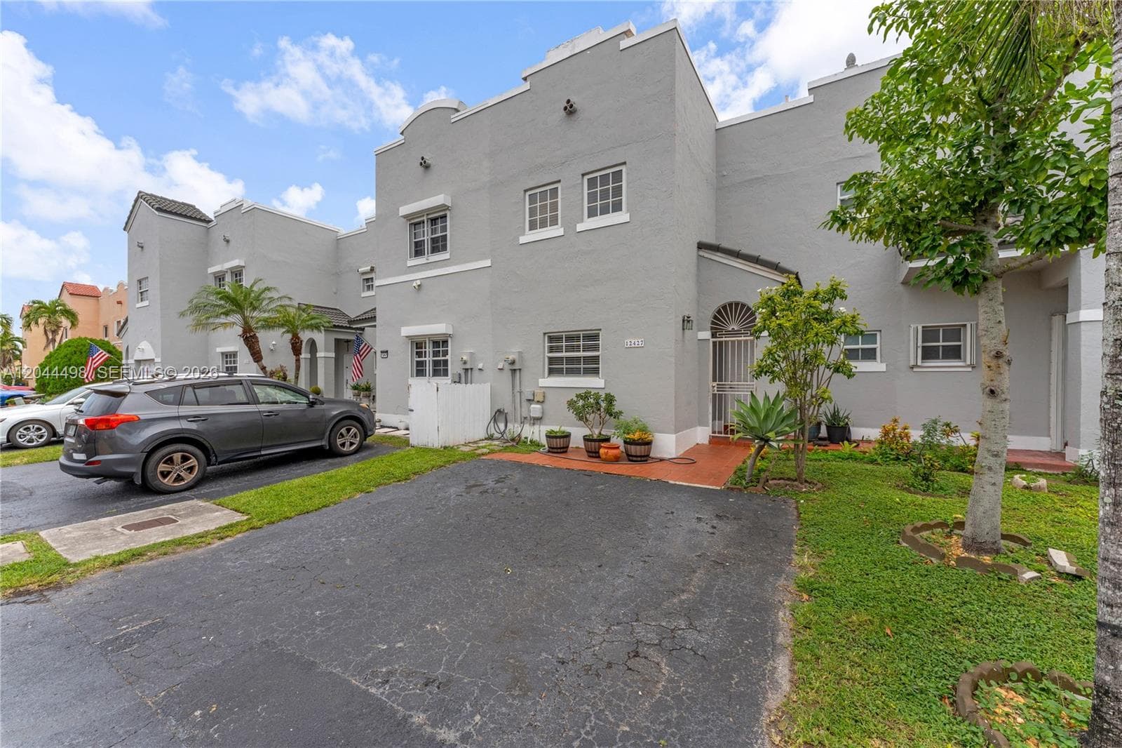 12427 NW 7th Ln, Miami, FL 33182 — zdjęcie 2