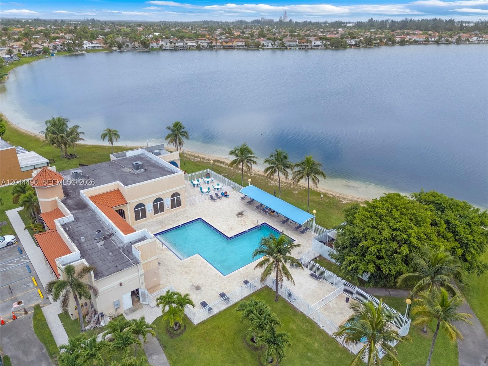 12427 NW 7th Ln, Miami, FL 33182 — zdjęcie 5
