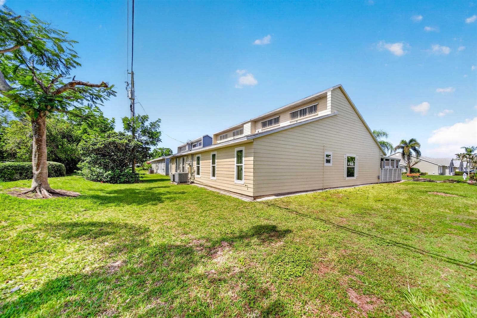 2738 SE Tropical East Circle, Port St. Lucie, FL 34952 — zdjęcie 3