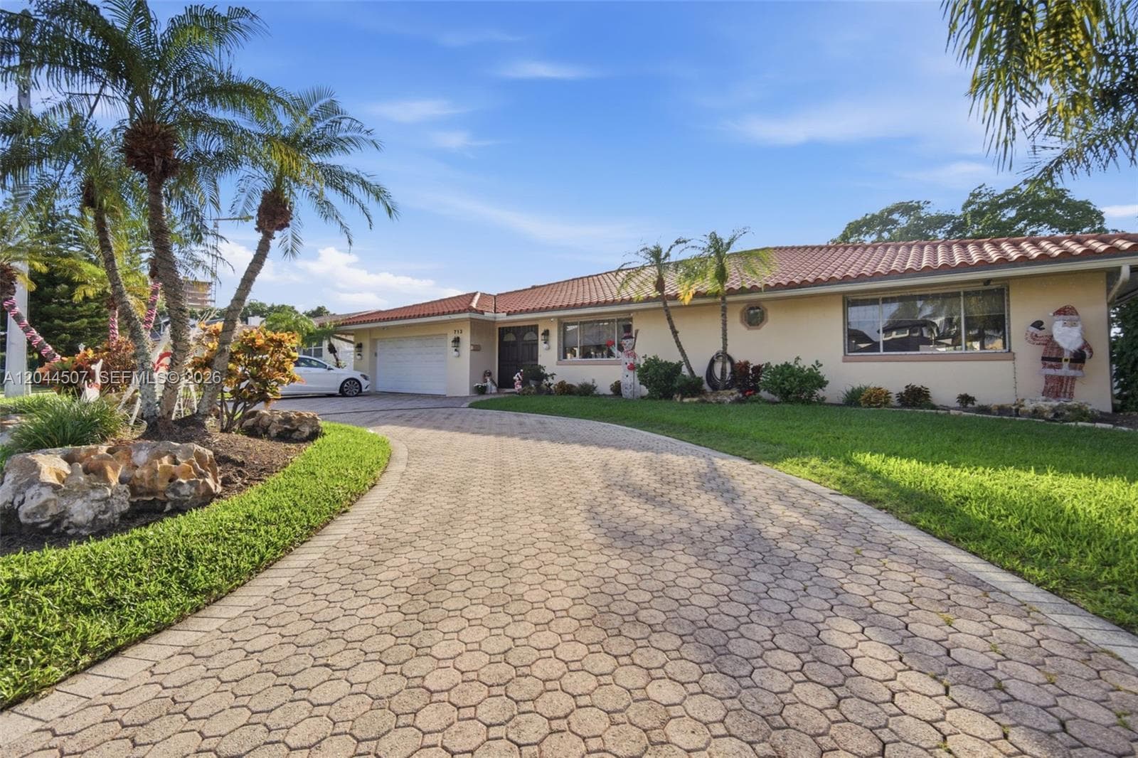 713 Diplomat Pkwy, Hallandale Beach, FL 33009 — zdjęcie 5