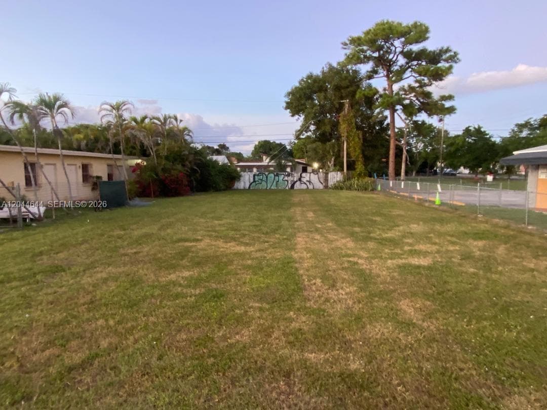 3021 W Flagler St, Miami, FL 33135 — zdjęcie 3