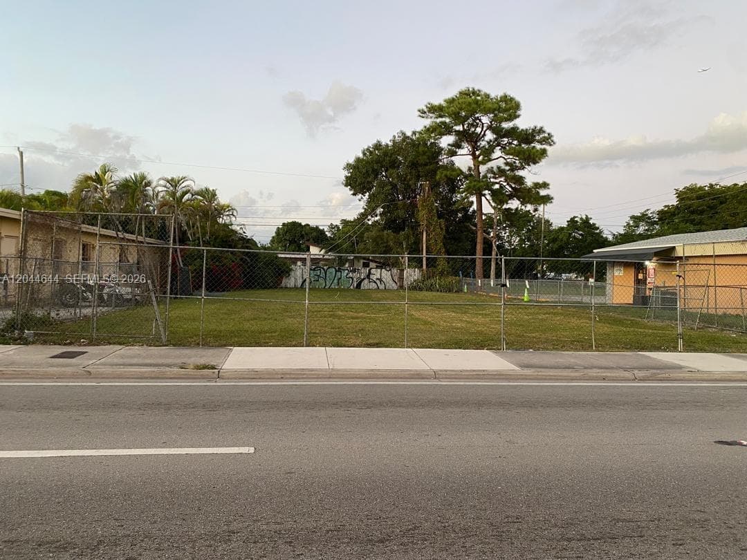 3021 W Flagler St, Miami, FL 33135 — zdjęcie 5