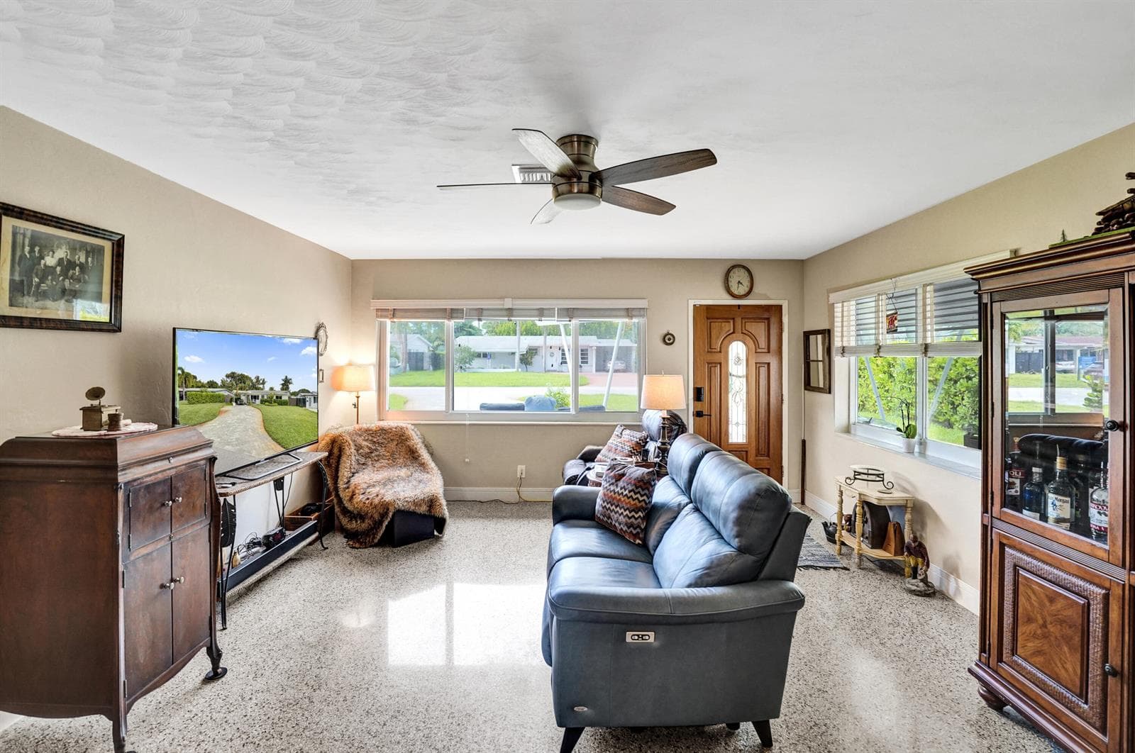 501 NE 28th Street, Wilton Manors, FL 33334 — zdjęcie 2