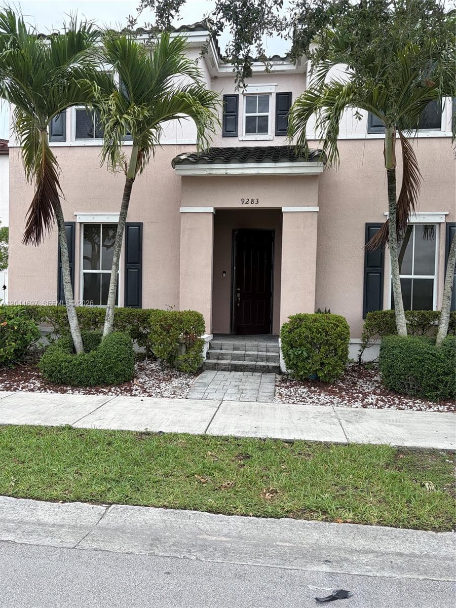 9283 SW 172nd Ave, Miami, FL 33196