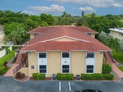 8303 W Sample Rd # 04, Coral Springs, FL 33065