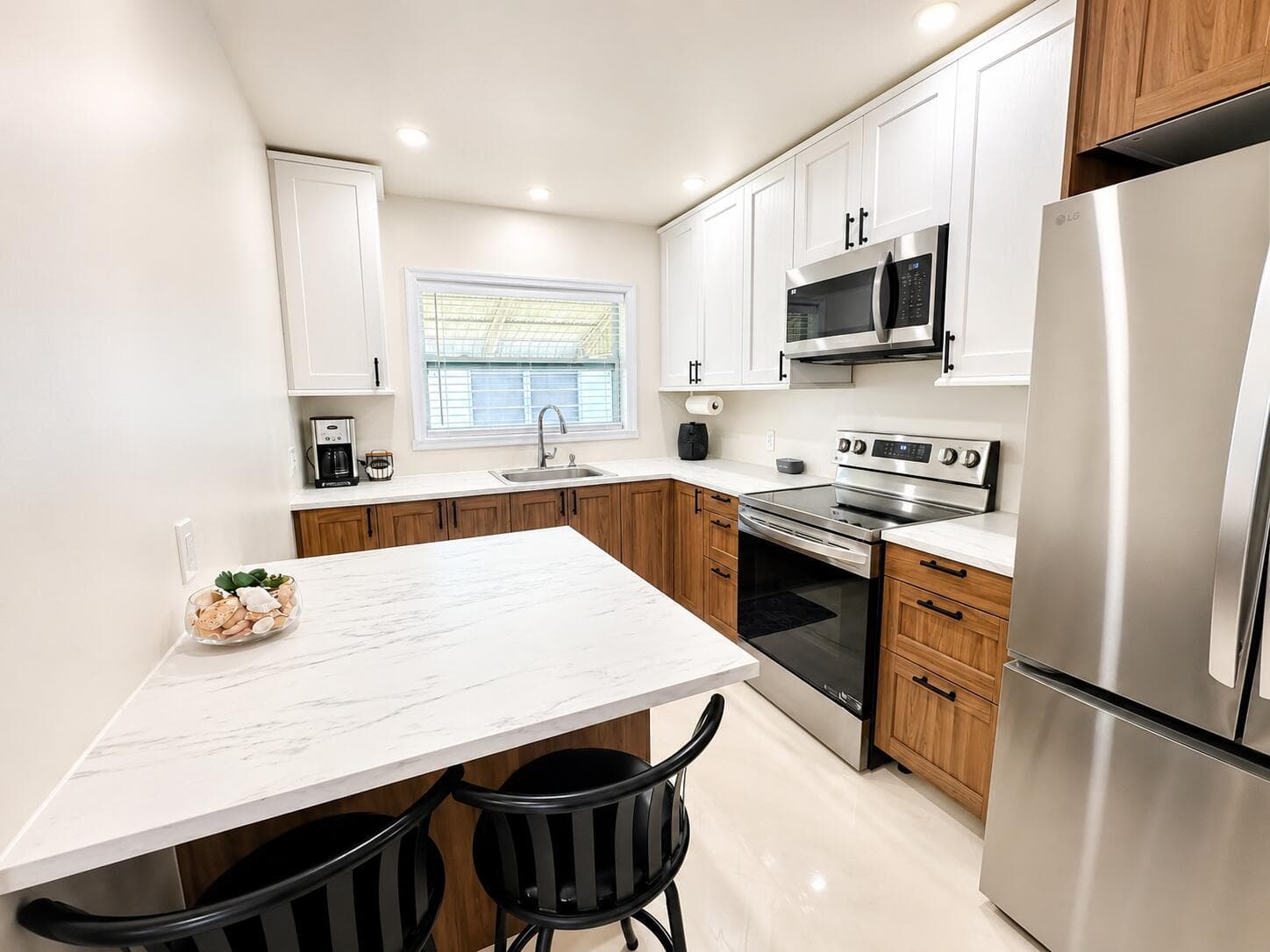 825 NE 6th Street # 2, Hallandale Beach, FL 33009 — zdjęcie 2