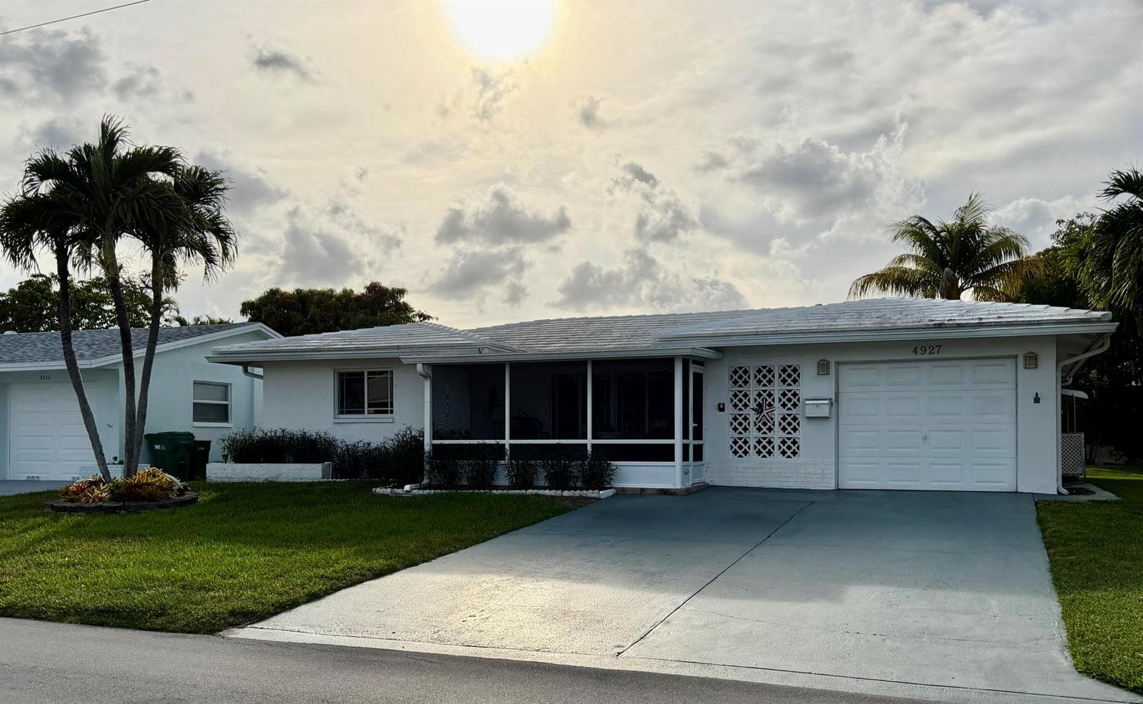 4927 NW 47th Terrace, Tamarac, FL 33319 — zdjęcie 2