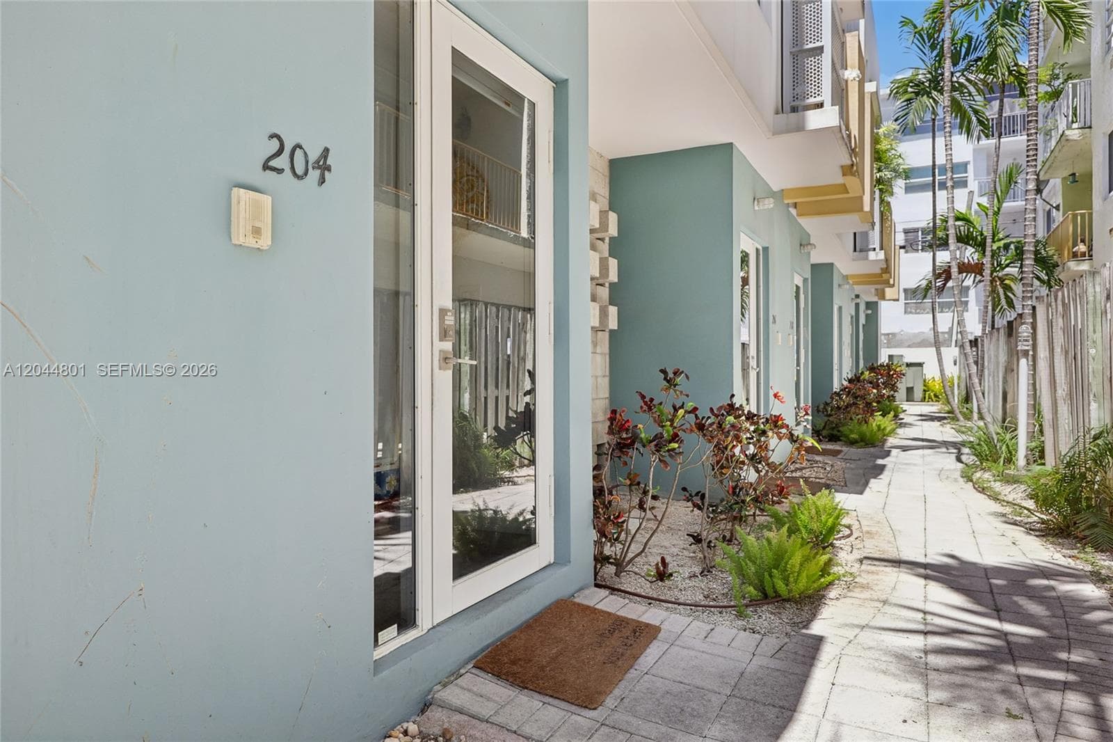 204 Washington Ave # 13, Miami Beach, FL 33139 — zdjęcie 2