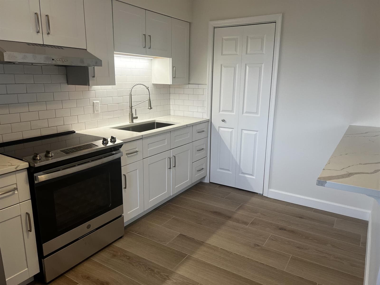 609 NE 6th Court # B, Boynton Beach, FL 33435 — zdjęcie 2