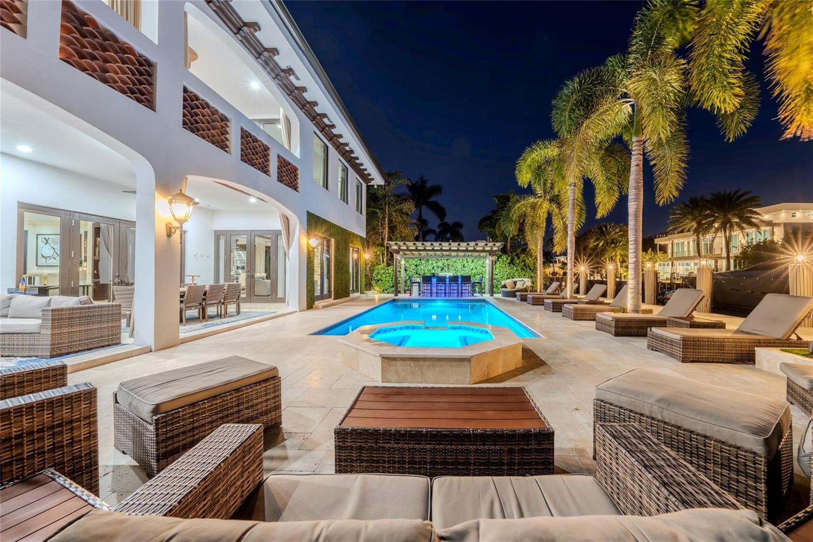 2430 Castilla Isle, Fort Lauderdale, FL 33301 — zdjęcie 5