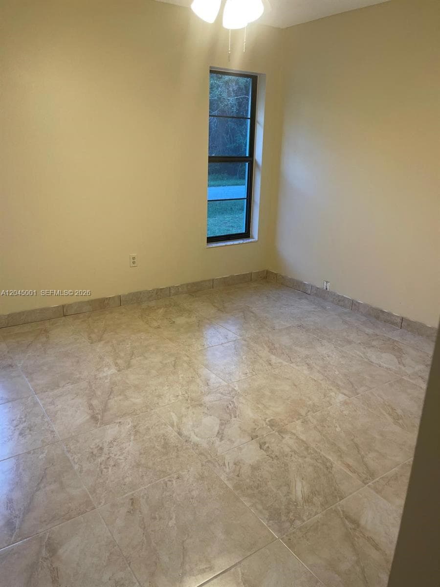 908 Primrose St, Other City - In The State Of Florida, FL 33852 — zdjęcie 5