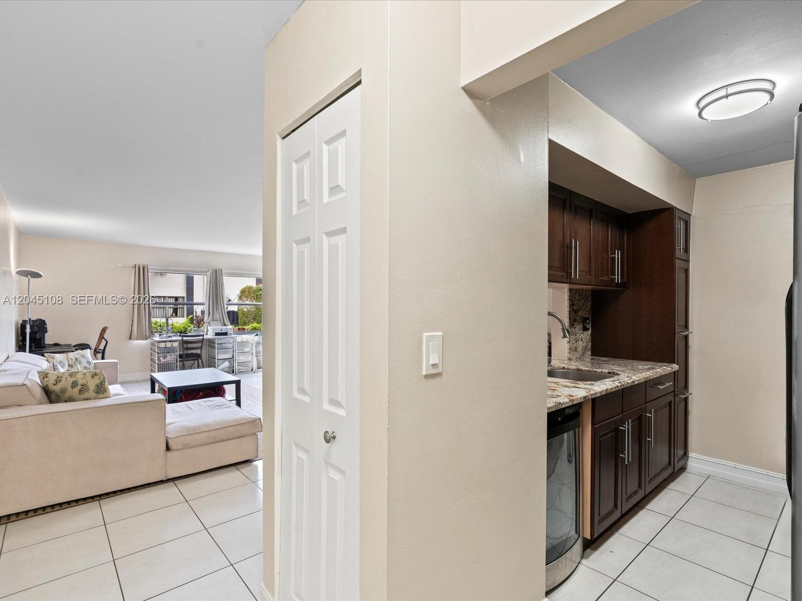571 NW 107th Ave # 107, Miami, FL 33172 — zdjęcie 5