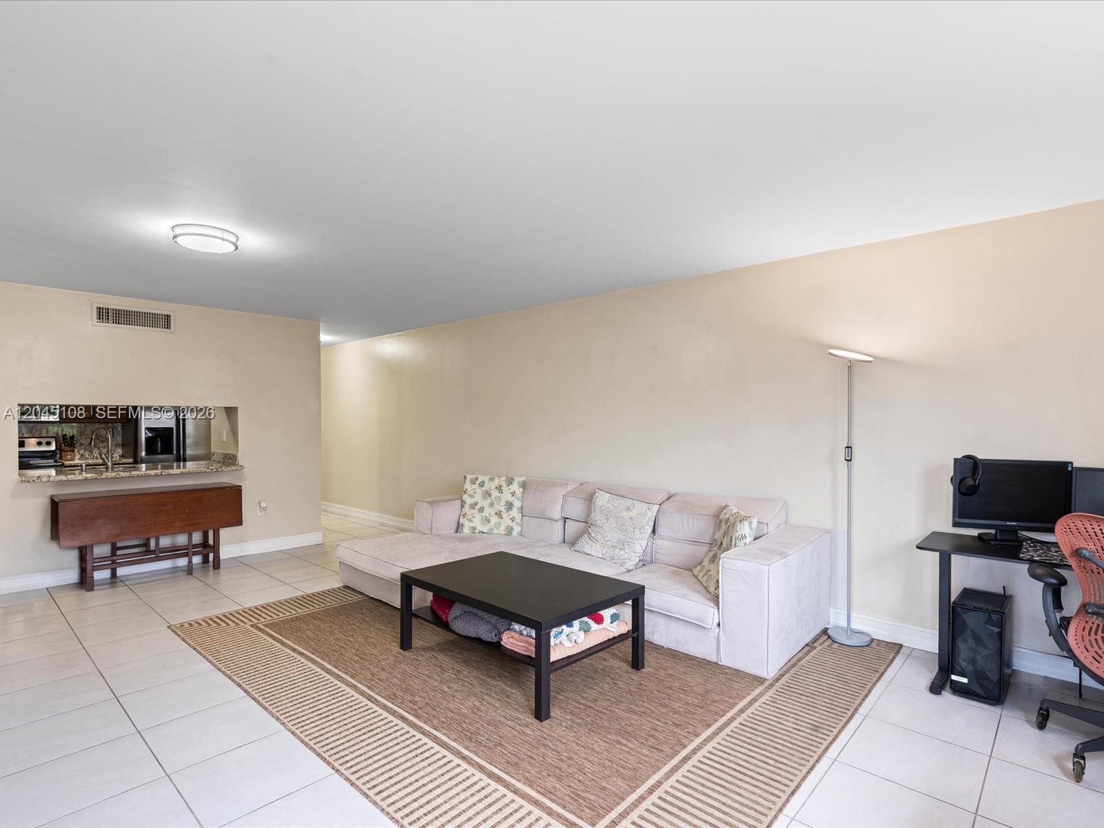 571 NW 107th Ave # 107, Miami, FL 33172 — zdjęcie 4