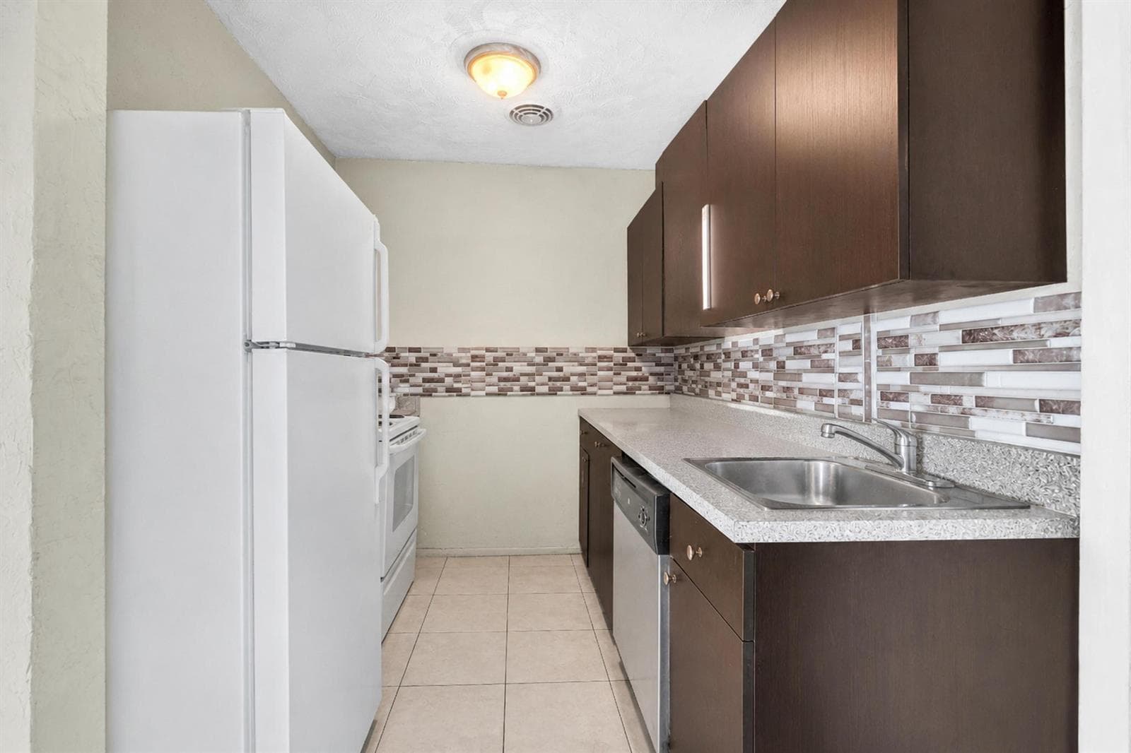 2743 NW 2nd Street, Boynton Beach, FL 33435 — zdjęcie 4