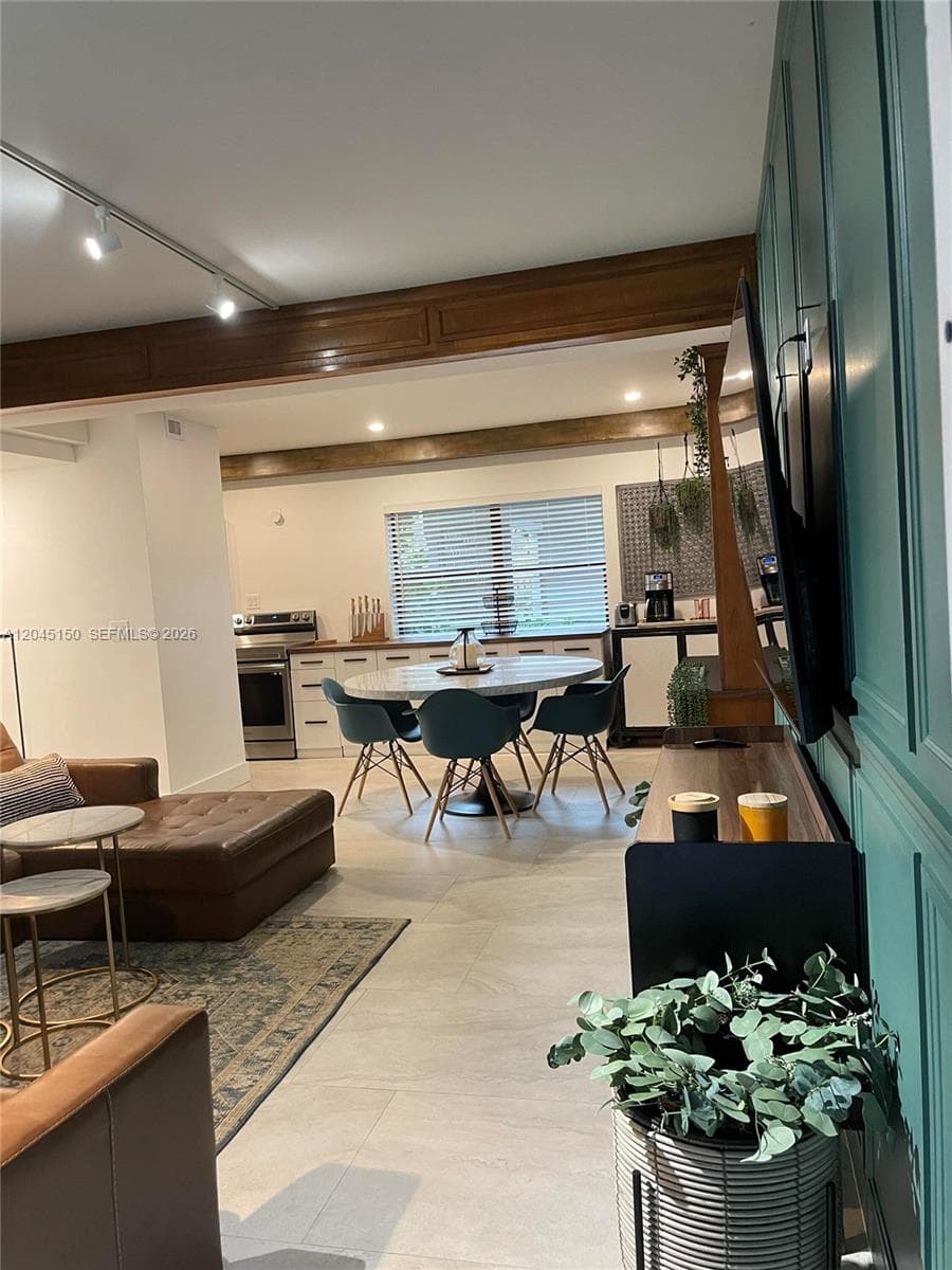 1215 E Broward Blvd, Fort Lauderdale, FL 33301 — zdjęcie 3