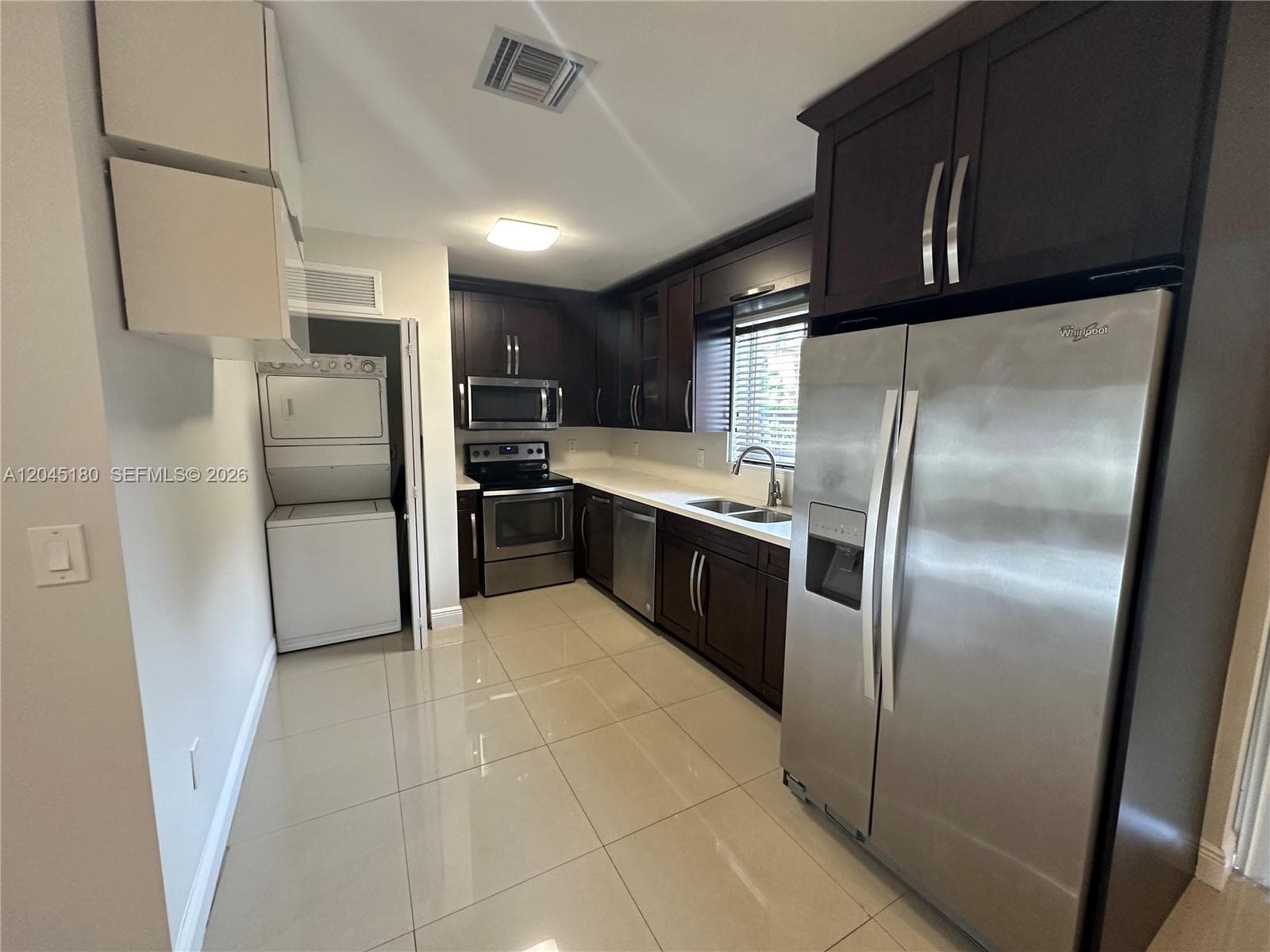 2155 Biarritz Dr, Miami Beach, FL 33141 — zdjęcie 4