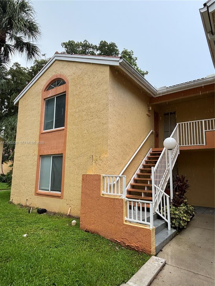 1040 Coral Club Dr # 1040, Coral Springs, FL 33071