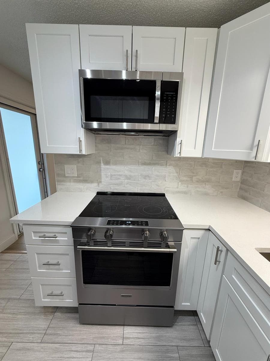 2630 W 28th Street, Riviera Beach, FL 33404 — zdjęcie 4