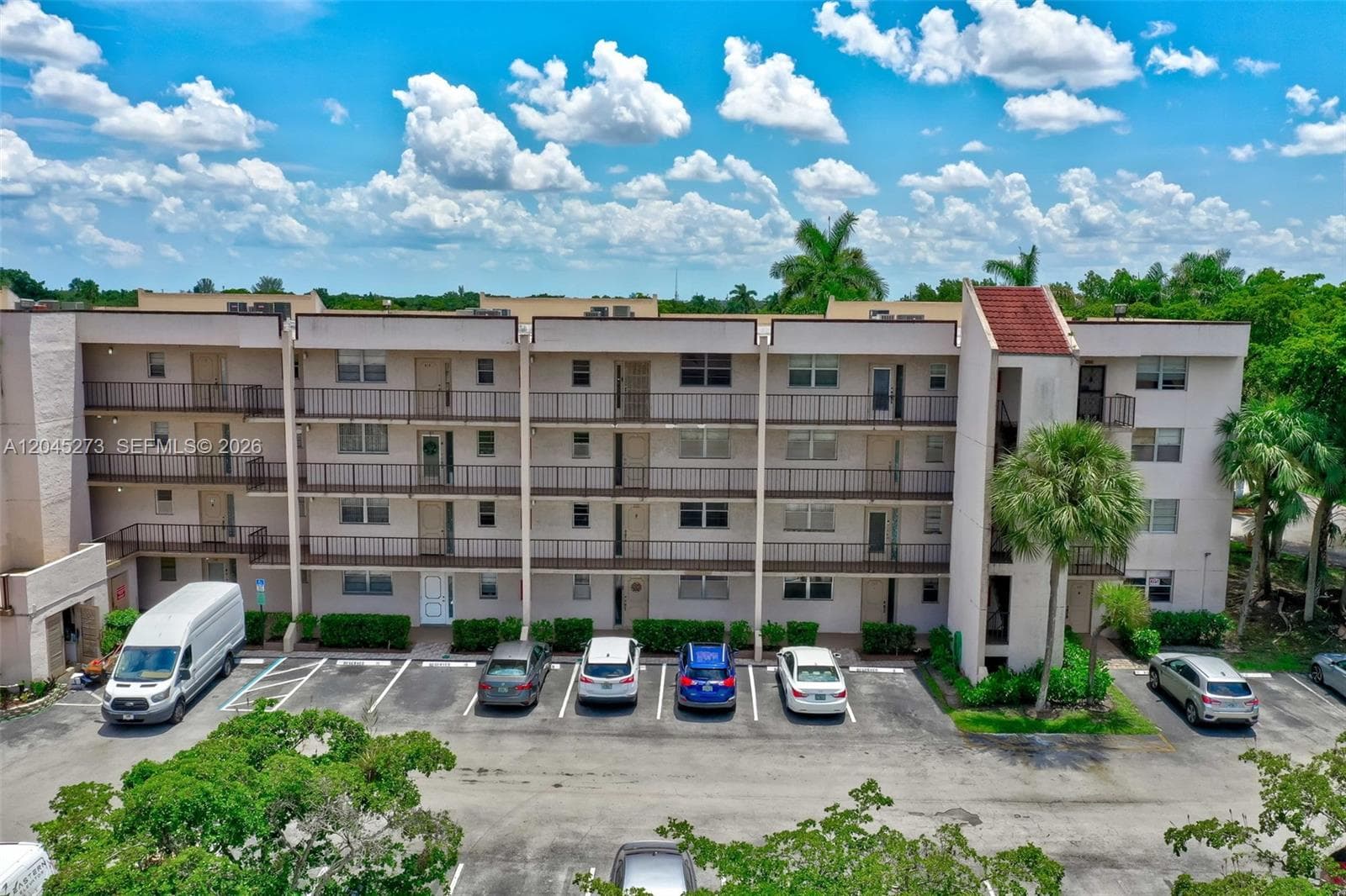 2571 Aragon Blvd # 220, Sunrise, FL 33322