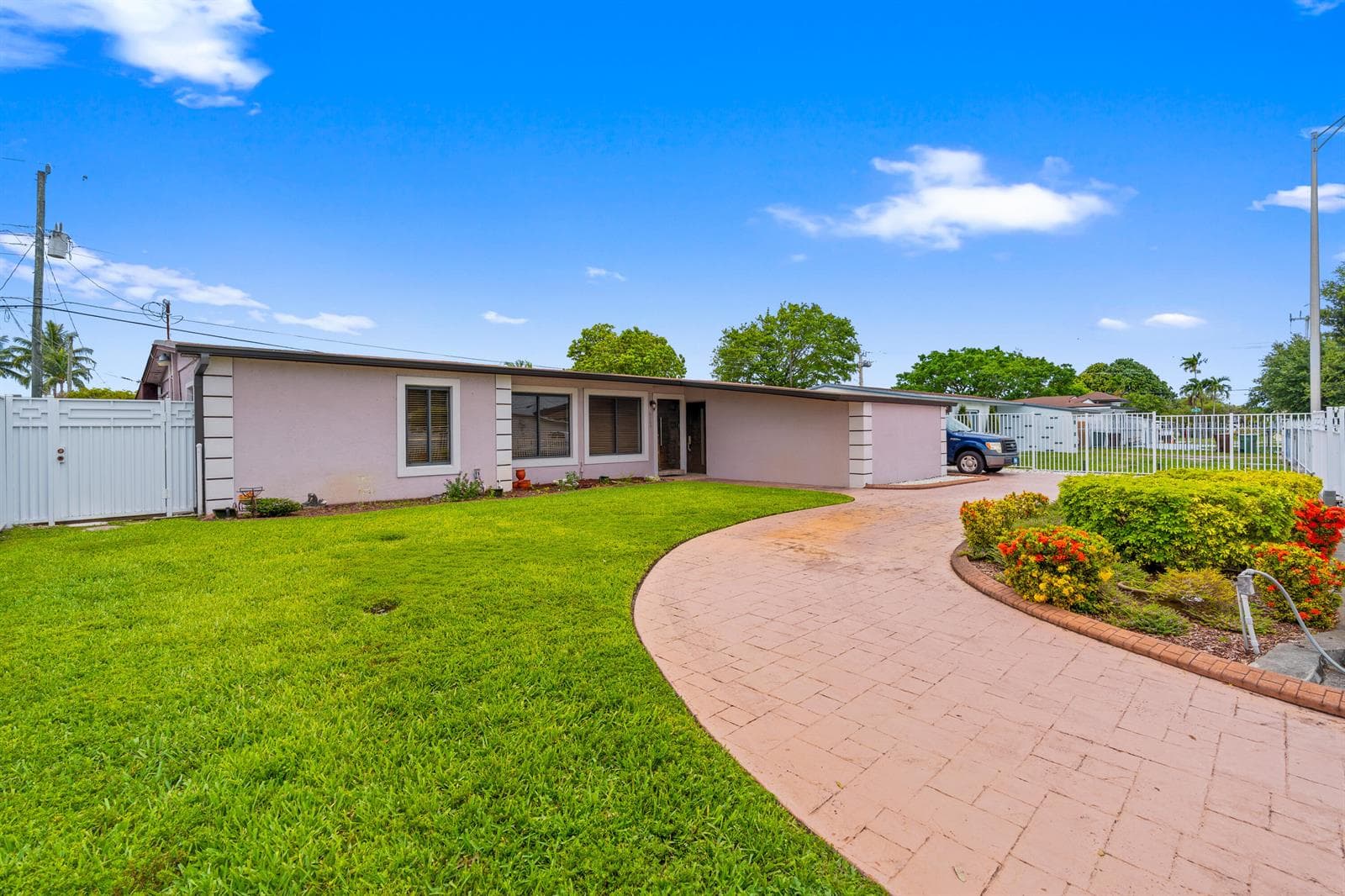 6160 W 14th Avenue, Hialeah, FL 33012 — zdjęcie 4