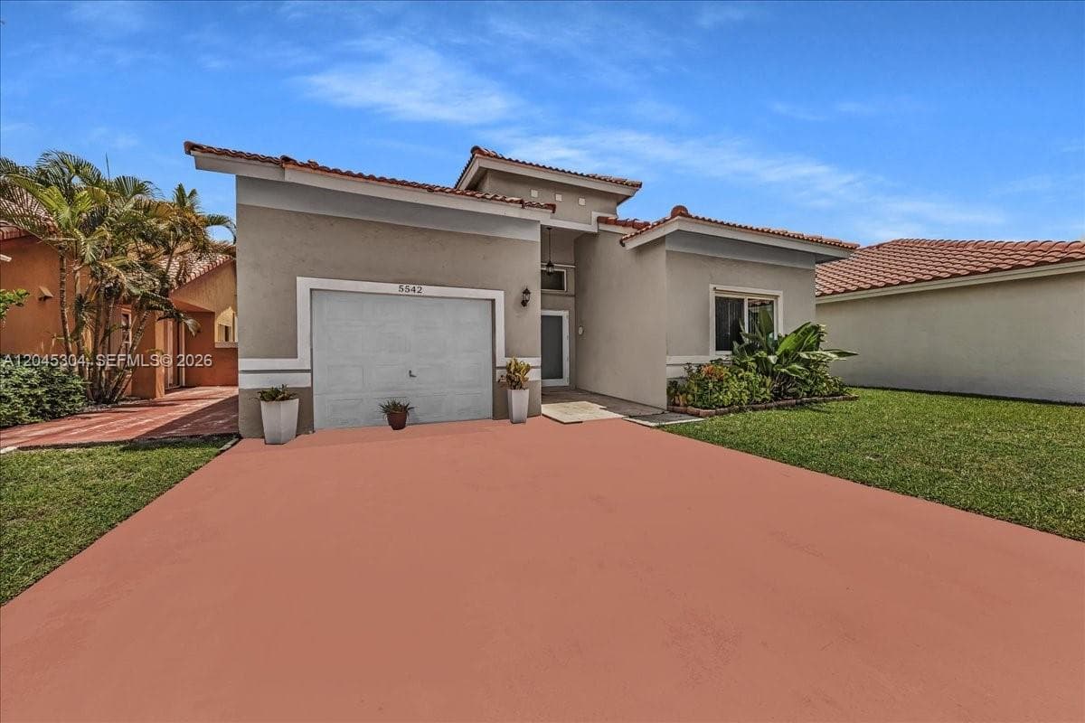 5542 NW 190th Ln, Miami Gardens, FL 33055 — zdjęcie 2