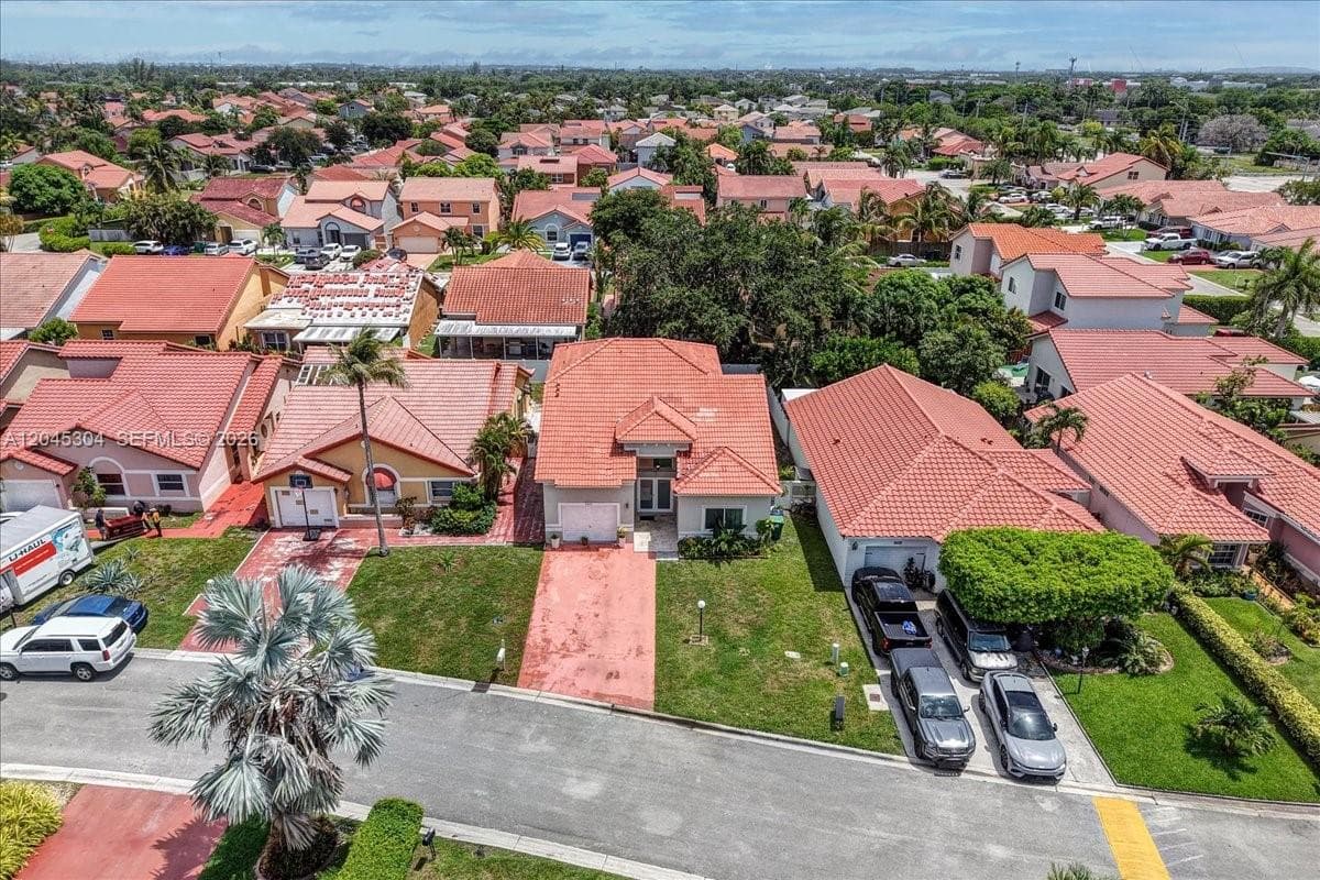 5542 NW 190th Ln, Miami Gardens, FL 33055 — zdjęcie 3