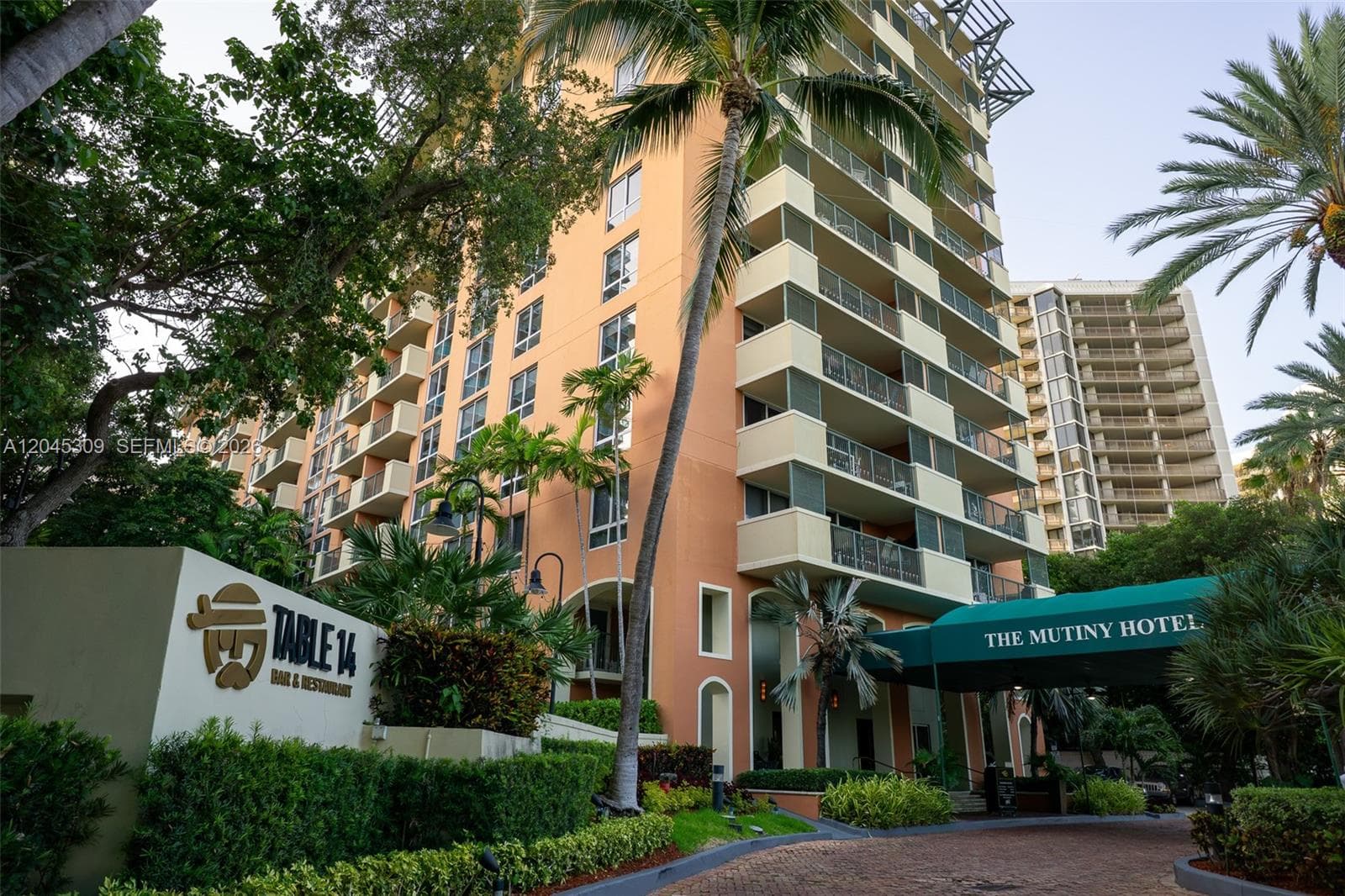 2951 S Bayshore Dr # 716, Miami, FL 33133