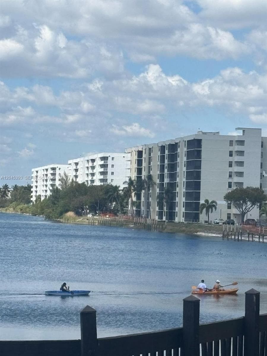 109 Lake Emerald Dr # 105, Oakland Park, FL 33309 — zdjęcie 3