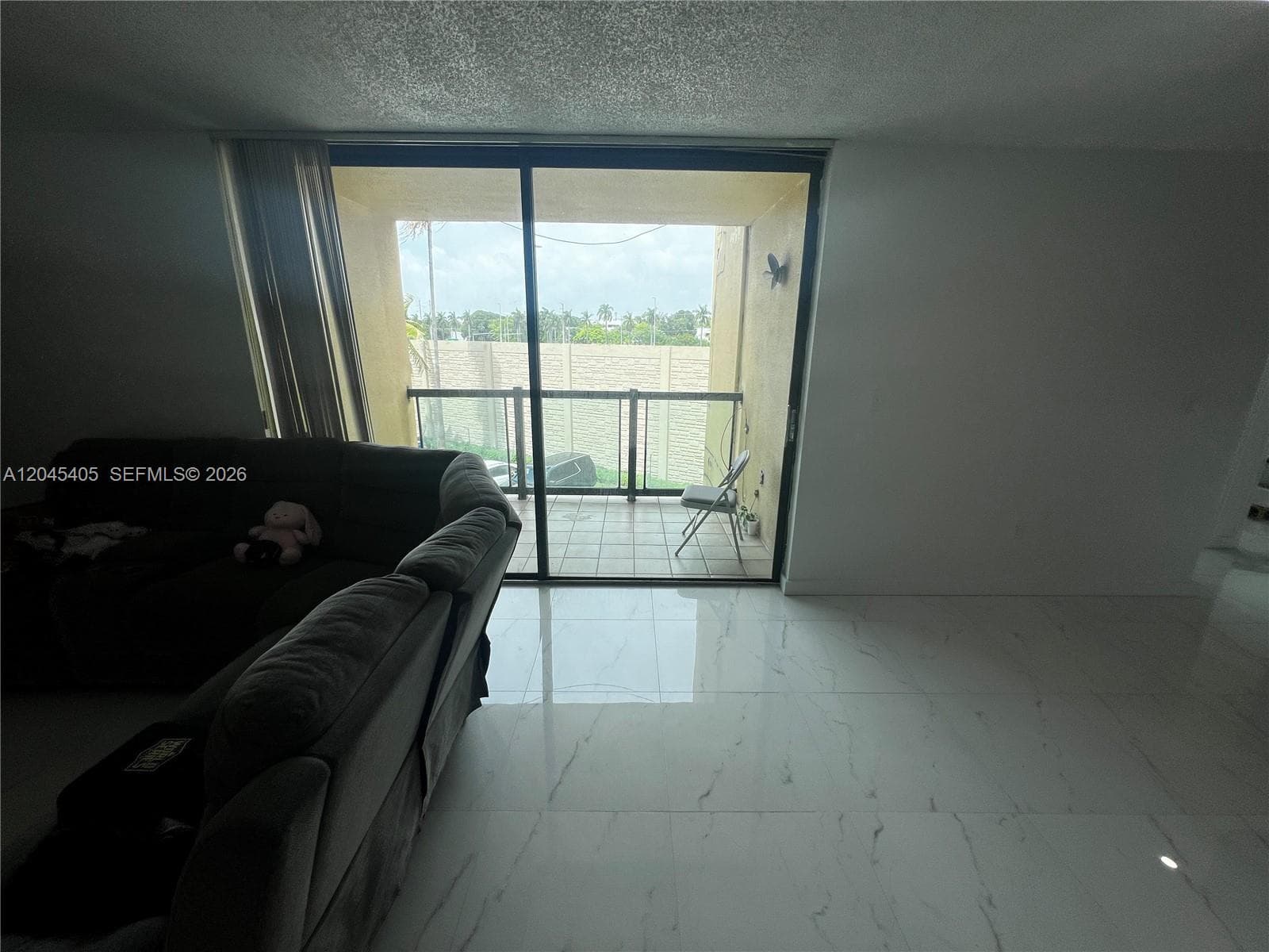 11750 SW 18th St # 319-1, Miami, FL 33175