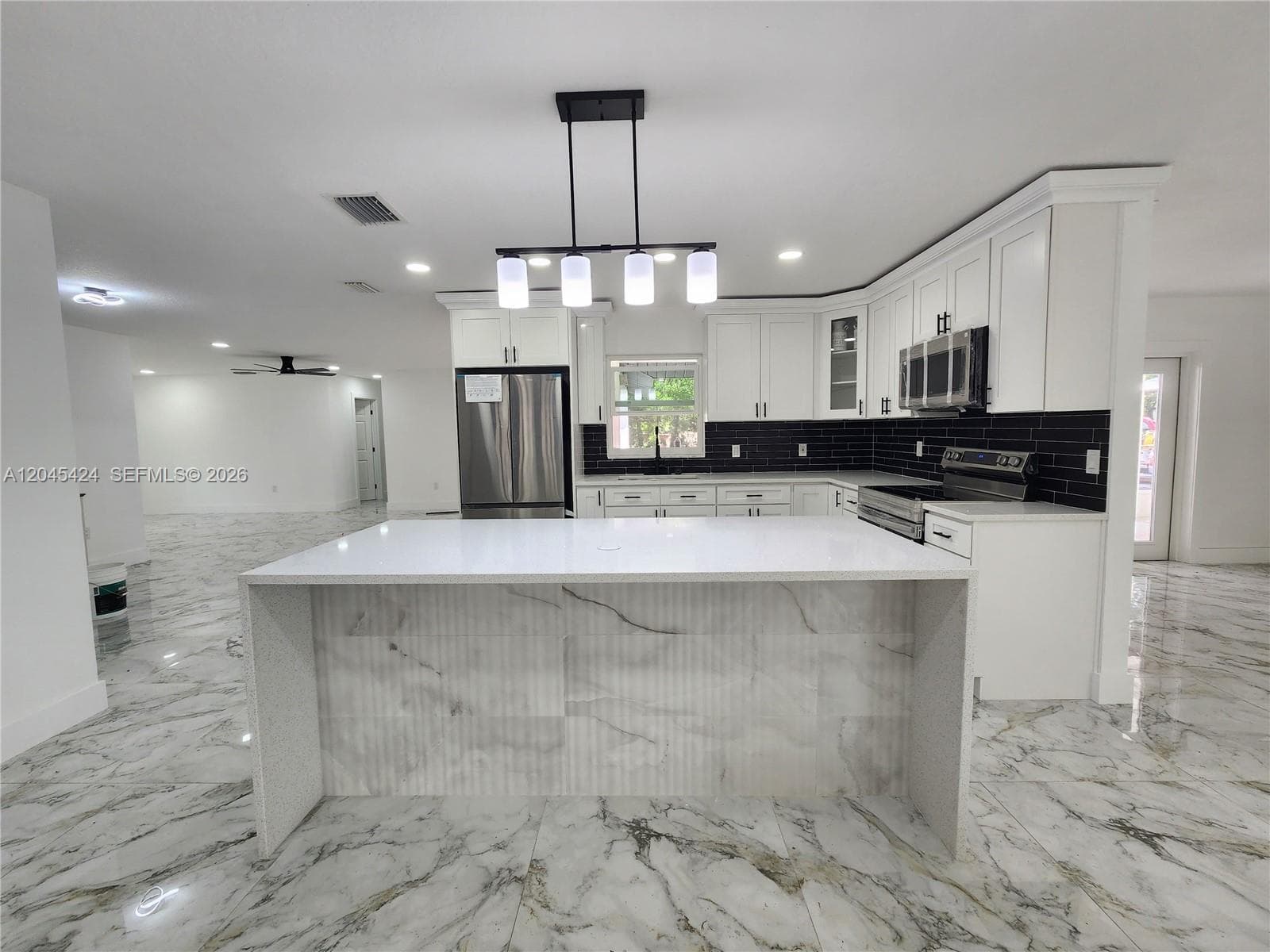 3133 Washigton Road, Brandon, FL 33594 — zdjęcie 3