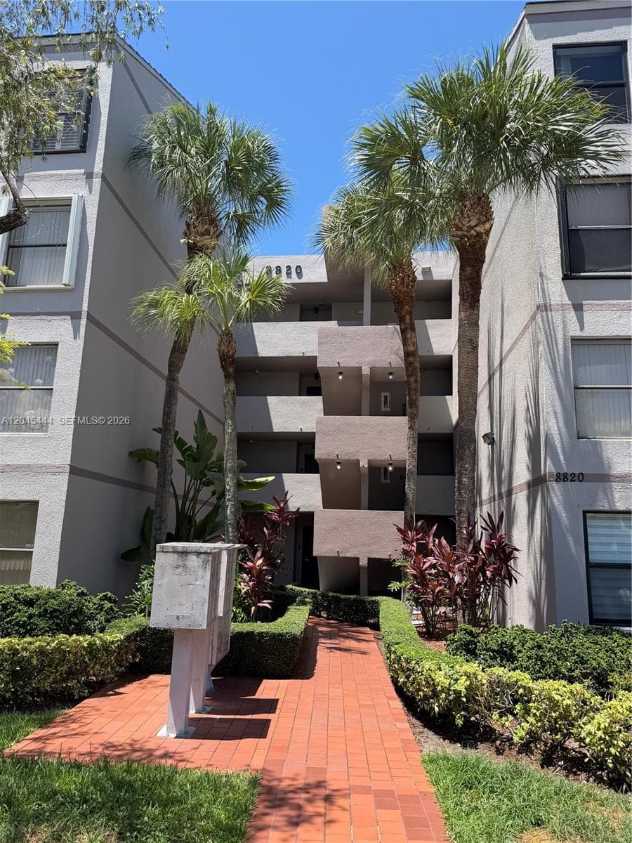 8820 SW 132nd Pl # 405D-S, Miami, FL 33186