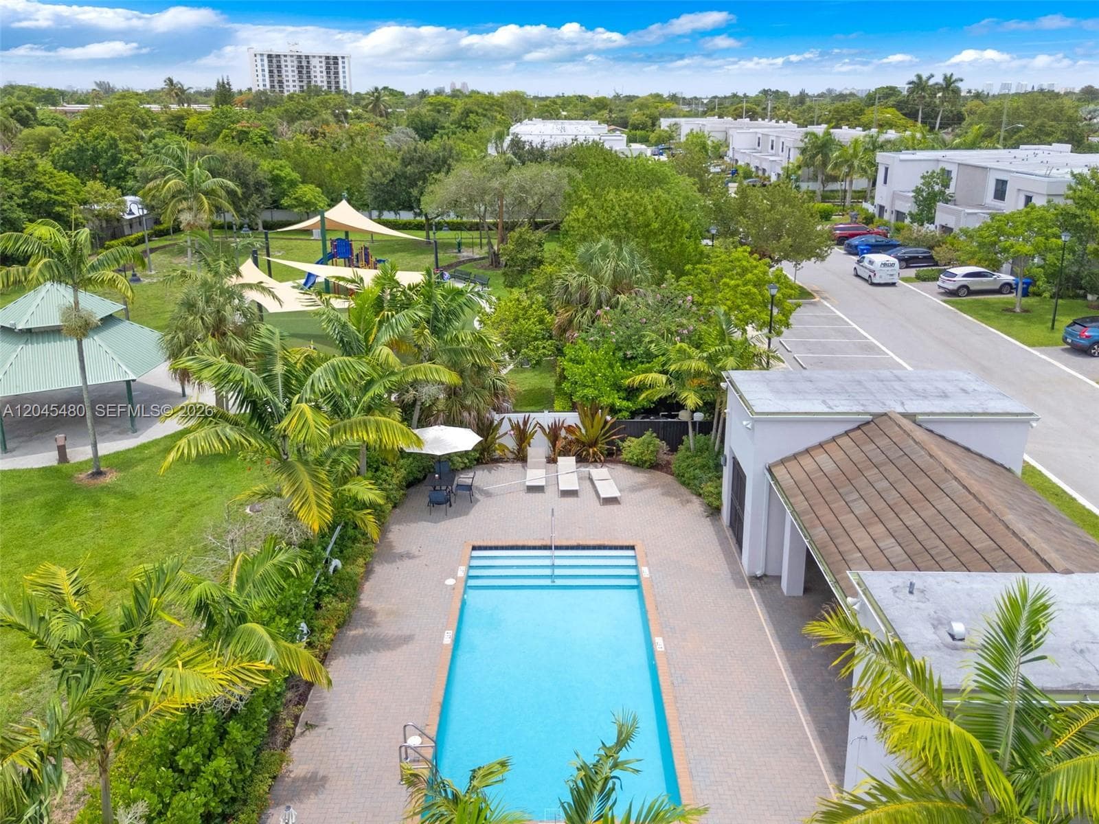387 NW 17th St, Fort Lauderdale, FL 33311 — zdjęcie 5