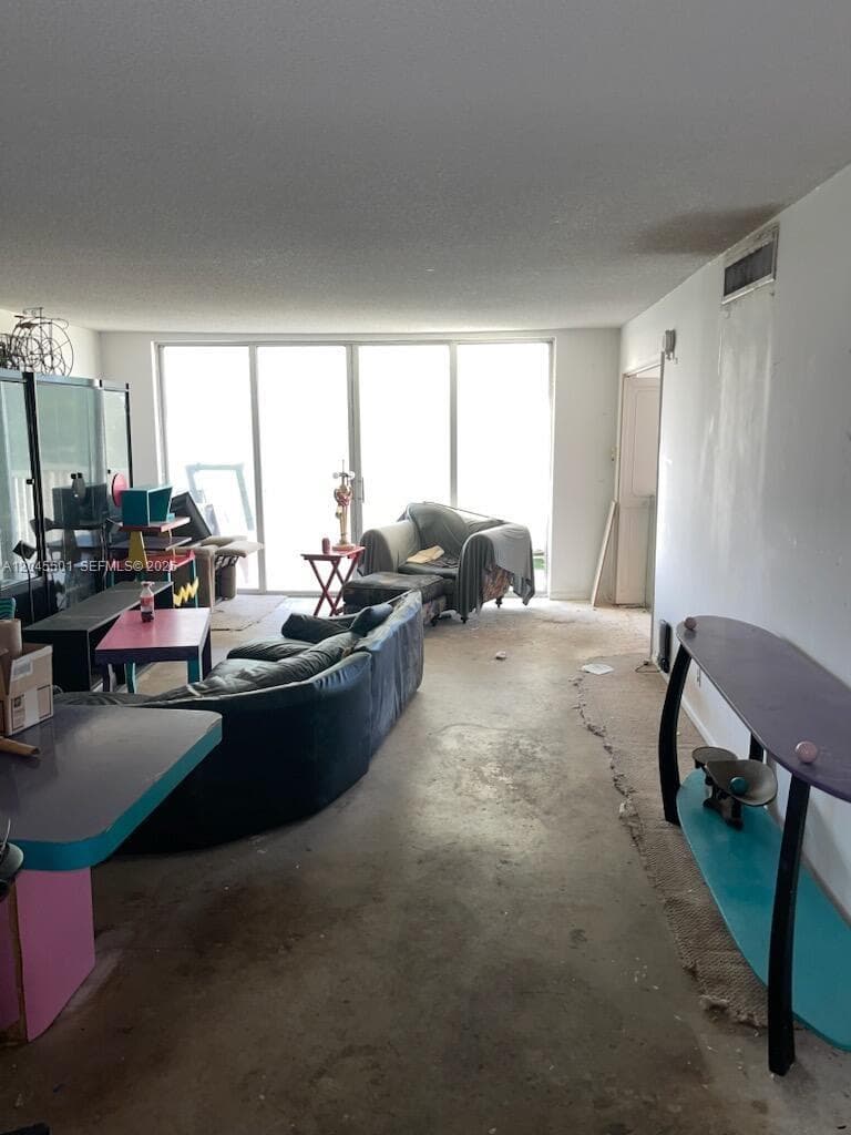 3090 N Course Dr # 401, Pompano Beach, FL 33069 — zdjęcie 4