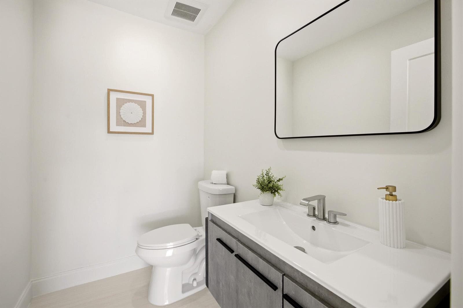 401 NW 3rd Place, Dania Beach, FL 33004 — zdjęcie 2