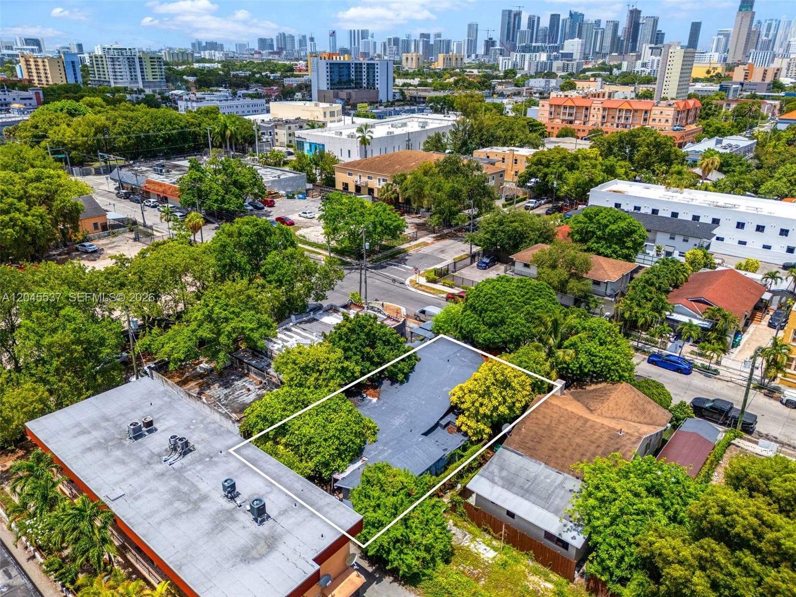 210 SW 13th Ave, Miami, FL 33135 — zdjęcie 4