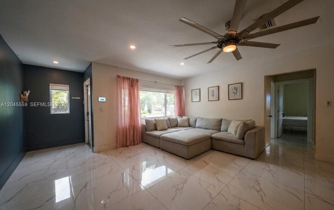 7304 Mckinley St, Hollywood, FL 33024 — zdjęcie 4